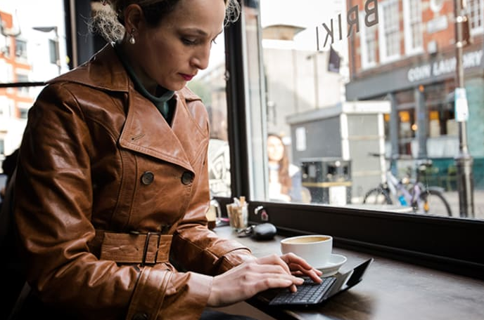 SmithVolgo's tweet photo. Mini Computer/Mobile The World’s Best Mobile Phone With A Small Laptop (free shipping worldwide)
https://t.co/voTGXUvykk 
#volgopoint #onlineshopping #shopping #NewZealand #Asia #ألمانيا https://t.co/5JAxqPjke5
