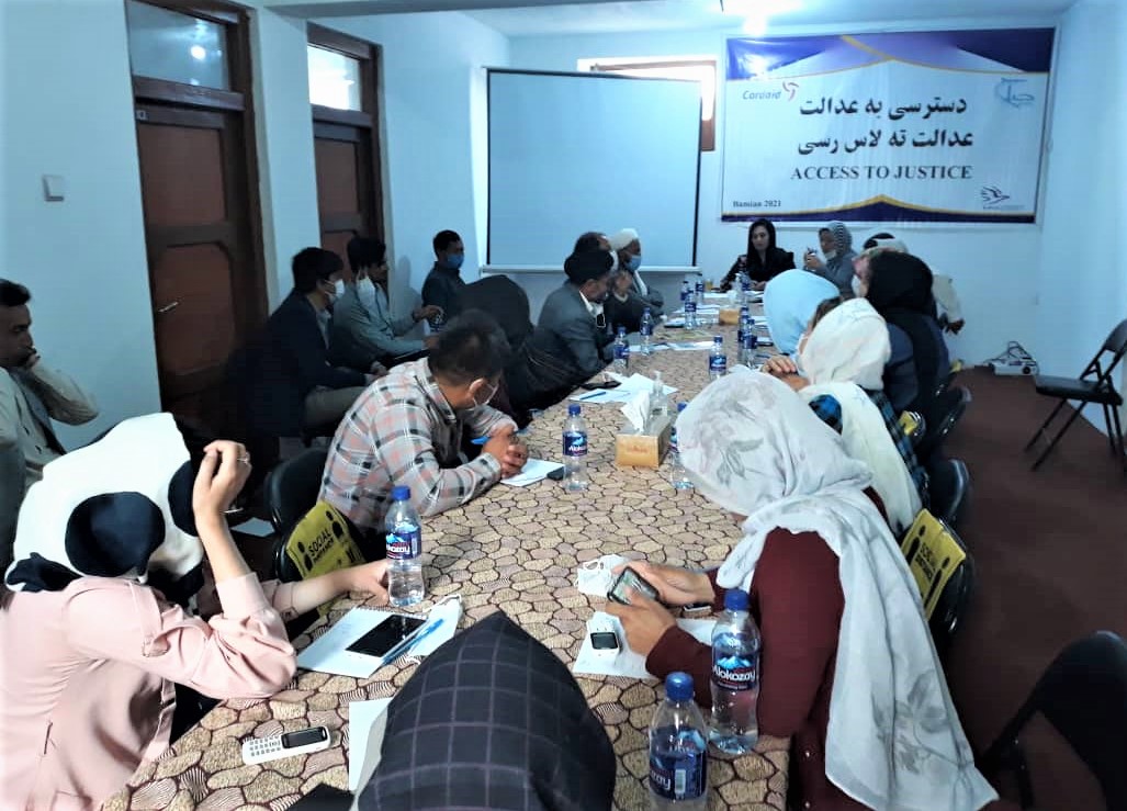 EPD_AFG's tweet photo. Committee members of #Access2Justice held the monthly meeting with department of #Justice, #ProvincialCouncil, Dpt of Women’s Affairs, #CivilActivists, #CommunityElders &amp; #Media in #Bamyan. Various issues &amp; awareness programs related to access2justice were discussed.
@afg_salah https://t.co/QbSedNa17y