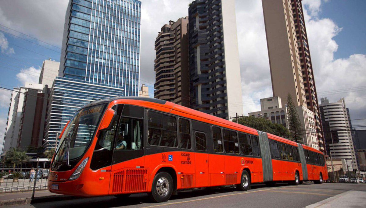 BigColl123's tweet photo. Nice bus 🚎 https://t.co/4Z4IheLIPE