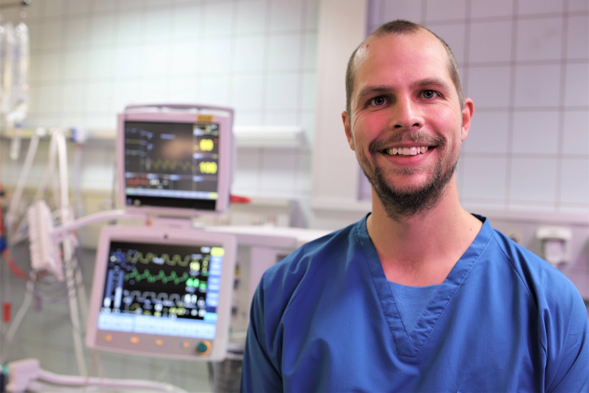 MEET OUR RESEARCHERS 🧑‍🔬
@MoeslundNiels is a 3rd year PhD-student developing a porcine model for #hearttransplantation from circulatory dead donors #DCD using Normothermic Regional Perfusion #NRP to resuscitate and evaluate hearts before #transplantation

#CardioTwitter