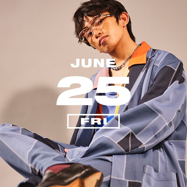 Nylon Japan 365日 毎日がアニバーサリーをテーマに ファッショナブルでユニークなスタイリングを毎日アップ 6月25日は ビートルズの日 今日は All You Need Is Love を口ずさみながら 70sなファッションに包まれて Check T Co