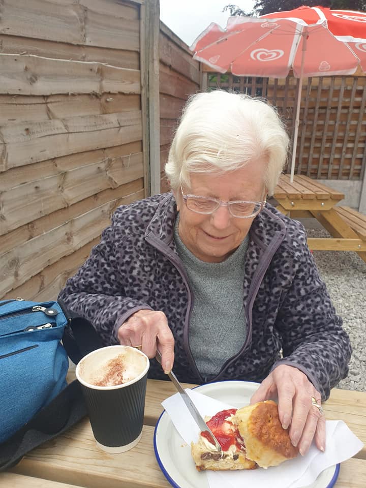 Fernlea: we are trying hard to make the most of this weather because it will be gone before we know. A trip to Buxton Road Cafe for coffee and a cake,as they do the most gorgeous food, was a big yes for our residents. #sunnydays