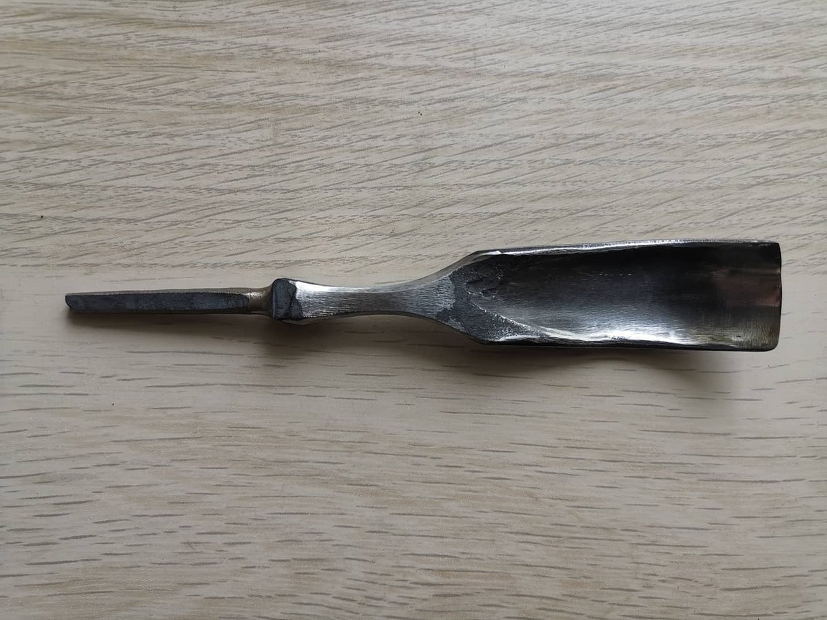 vbamburintools's tweet image. Полуклюкарза мз стали 95Х18
Кому нужно обращайтесь повторим
Инструмент заточен остро и готов к работе
#vbamburintools #blacksmithingtools #handmade #handtools #miniaturetool #DIY #blacksmiting #ручнаяковка #инструмент #сталь