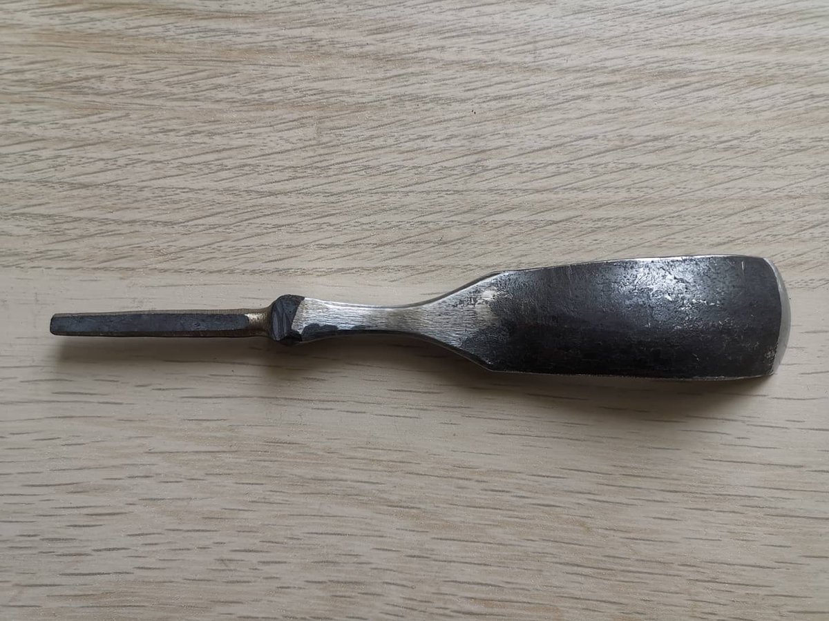 vbamburintools's tweet image. Полуклюкарза мз стали 95Х18
Кому нужно обращайтесь повторим
Инструмент заточен остро и готов к работе
#vbamburintools #blacksmithingtools #handmade #handtools #miniaturetool #DIY #blacksmiting #ручнаяковка #инструмент #сталь