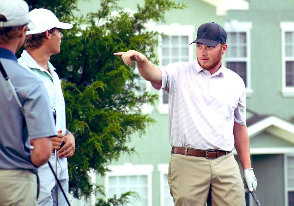 🧙🏽‍♂️⛳️

<a href="/WillBrooks9/">Will Brooks</a> attempting to put some voodoo stuff on <a href="/lance_simpson4/">Lance Simpson</a> before they get started..

#TnFourBall