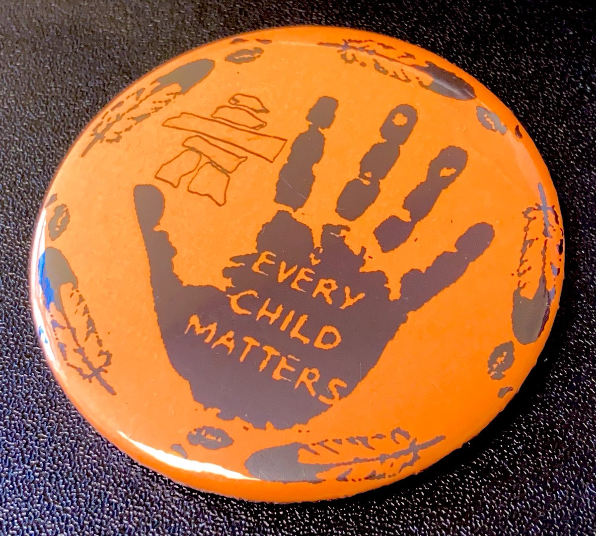 twpiggott's tweet photo. Today is going to be another heavy day, and there will be many more to come 🏫
There is help for former students &amp; those affected:
Indian Residential School Crisis Line (24hrs/day) 1-866-925-4419.
Mental Health Crisis Line at 1-888-737-4668
#everychildmatters https://t.co/dg6NUCmGD1