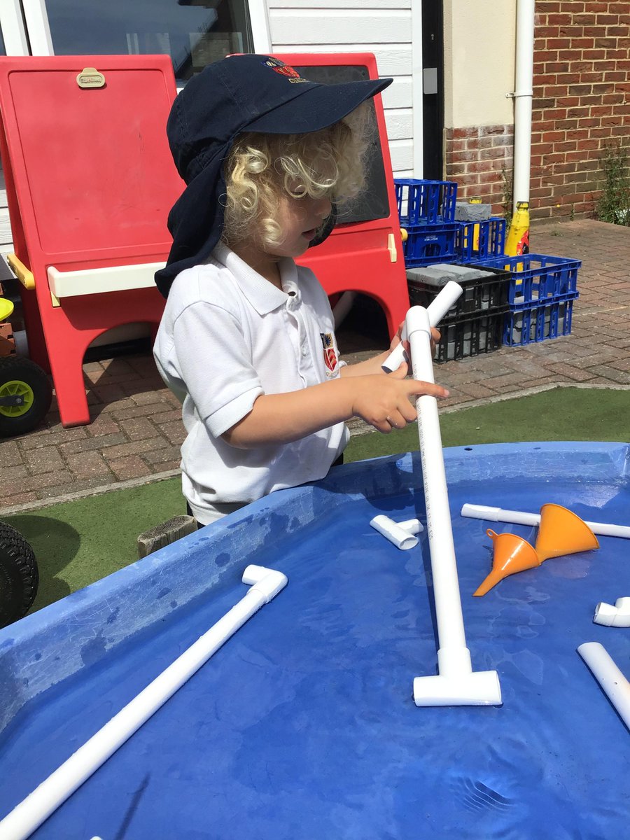 RydeSchool's tweet photo. What have our littlest ones been up to this week? Lots of outside play in the sunshine. Any they didn't forget their hats and suncream! #FivewaysFun #Learningisfun #playtime https://t.co/BhaEFM4Hz2