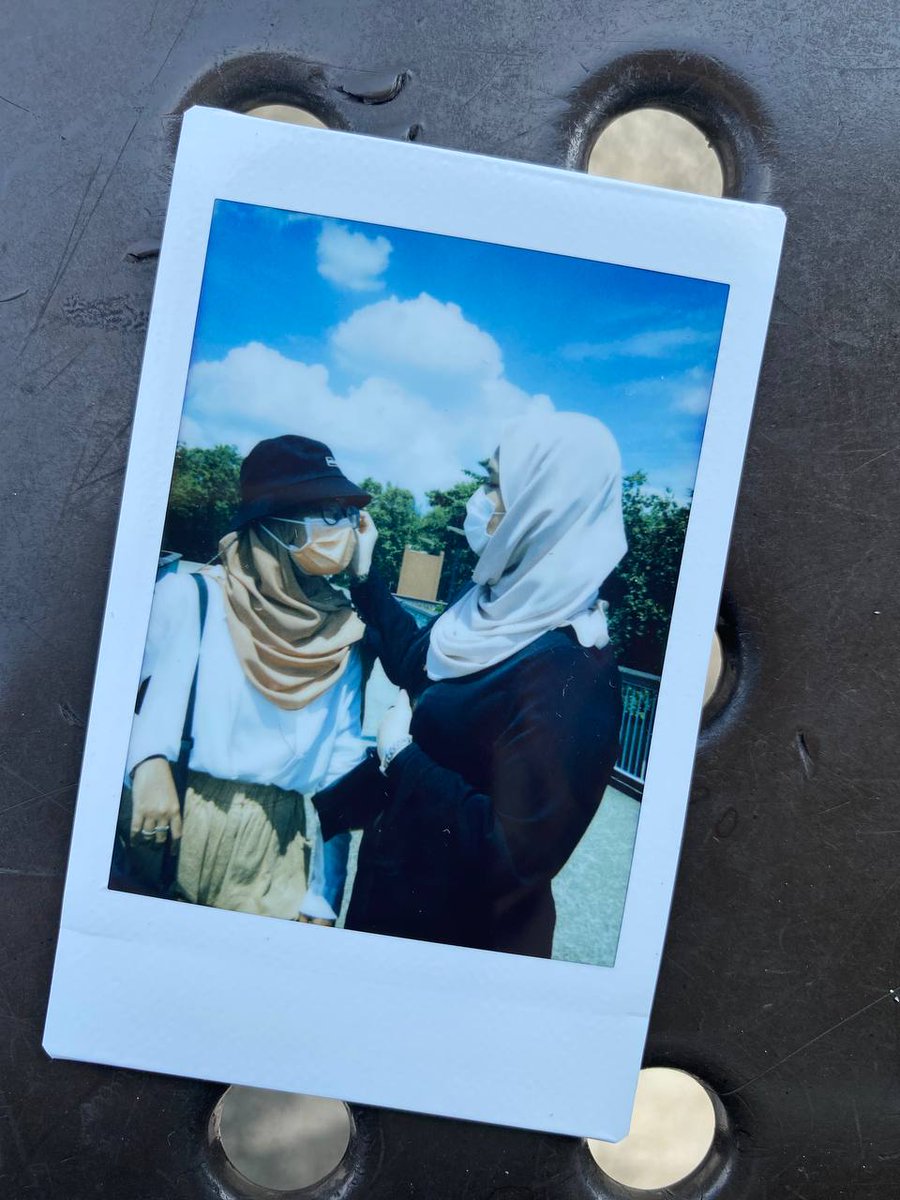 spaceprynce's tweet photo. had fun today hehehehehe kene kejar monyet w friends AND I GOT YUJI STUFF!!! what more could i ask for tbh https://t.co/dcsSct8JSv