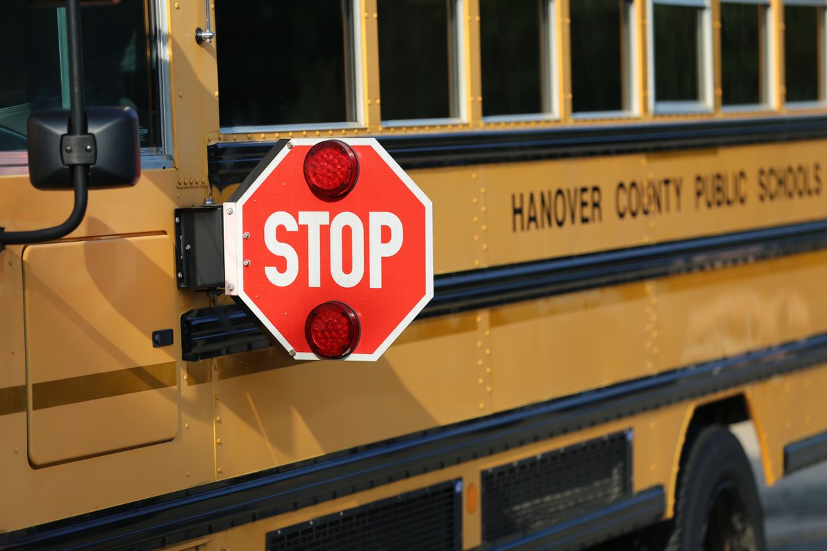 REMINDER: We're a week away from the deadline to request transportation service for the 2021-22 school year. Families who would like transportation for their face-to-face student must request service by completing the opt-in form.

Learn more here: hcps.us/events/c_o_v_i…
