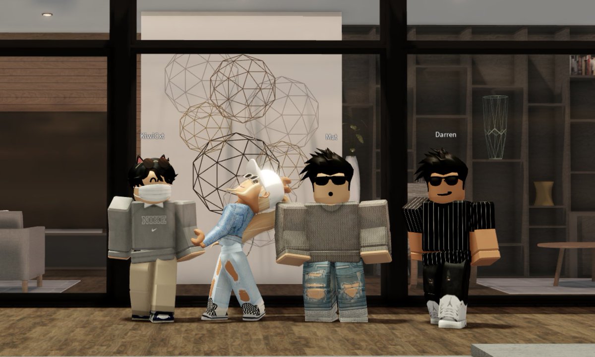 That new house feeling...✨

#Roblox #FutureLighting