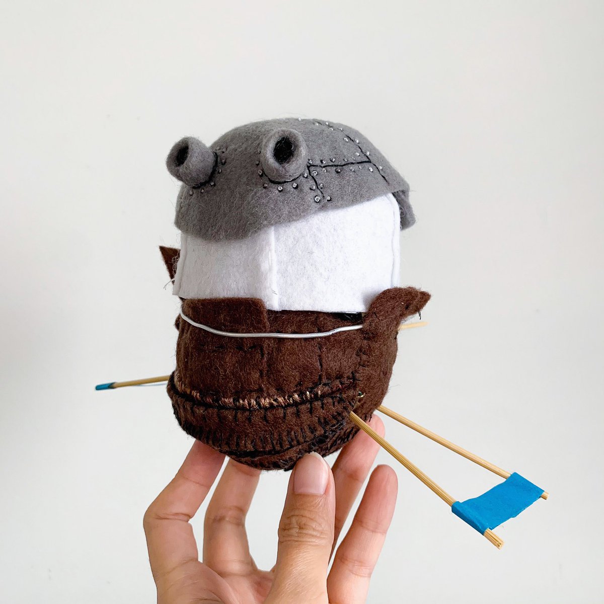 ByRumin's tweet photo. I am building my own Howl’s moving castle! Am really close to finishing this. Follow my on insta for more project updates https://t.co/NqIBb3HLeS