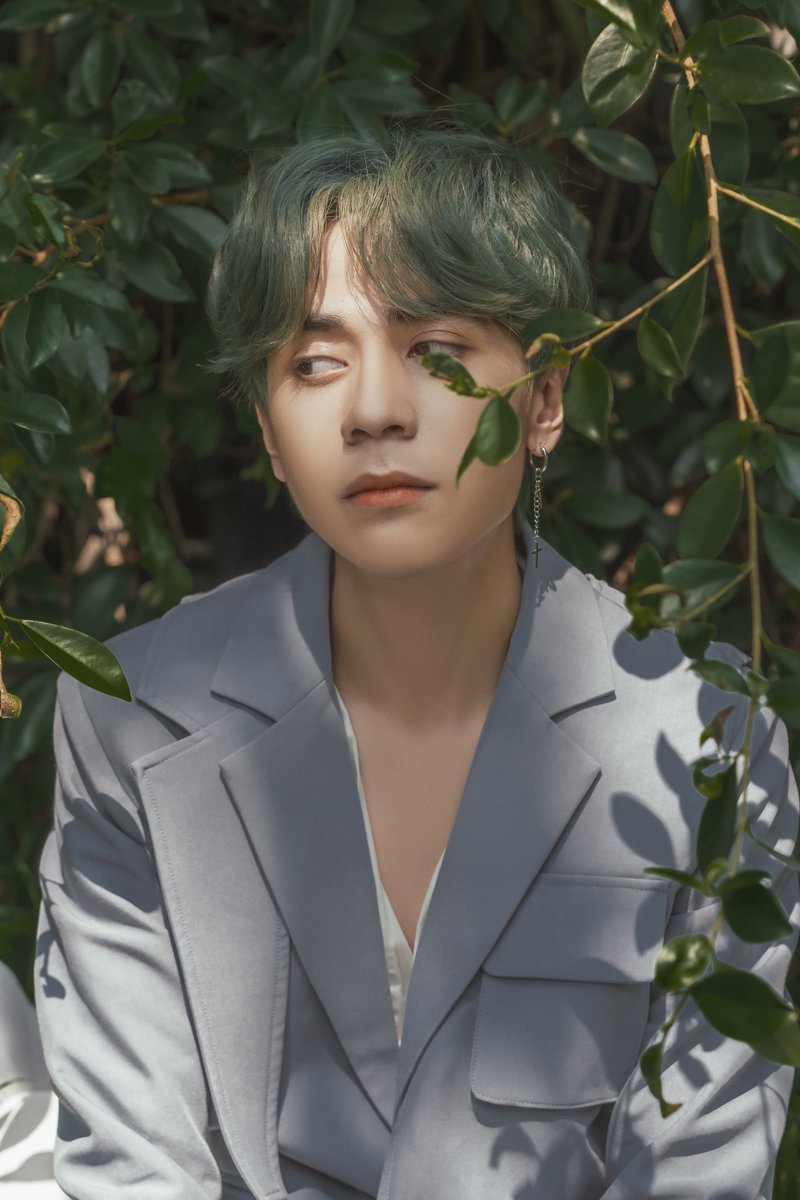QH_MasterD's tweet photo. Lost in a place where there’s only love 🌳💙💙
#Ad
#QuangHungMasterD https://t.co/M0CkAWED8k