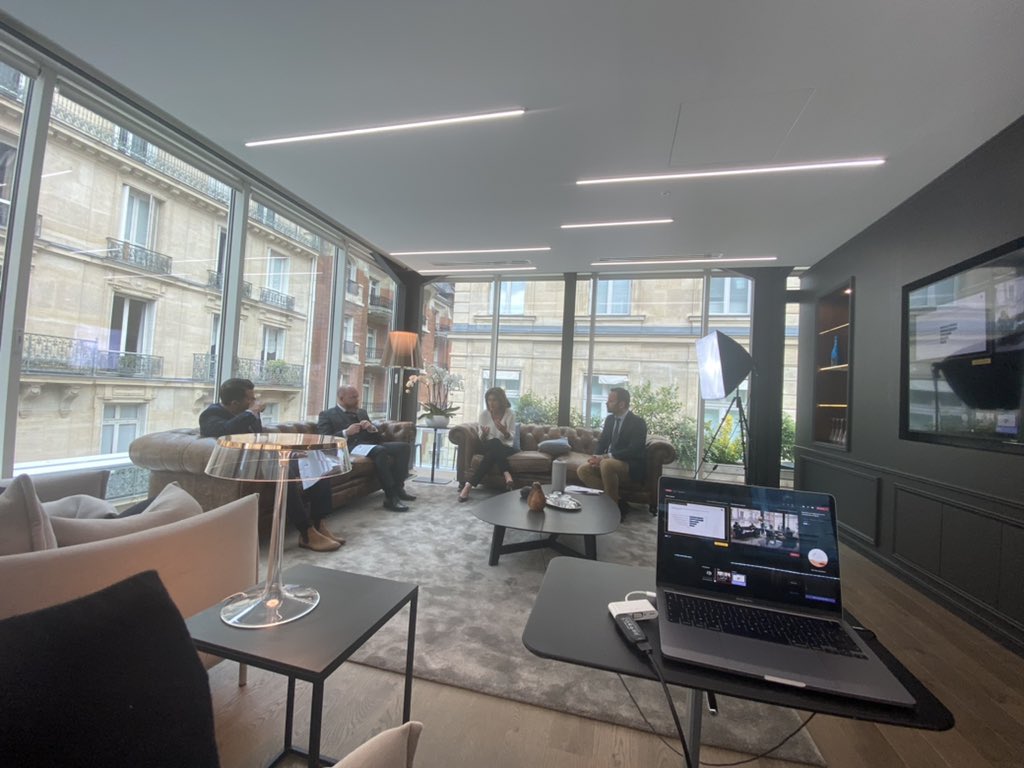 Live <a href="/saegus_france/">Saegus</a> avec <a href="/gaelsliman/">Gaël Sliman</a> et <a href="/VKarcenty/">Véronique Karcenty</a> sur les entreprises face aux nouvelles methodes de travail. Pour nous rejoindre : bit.ly/3gPfhlQ #hybridworking #digitalworkplace #orange #odoxa