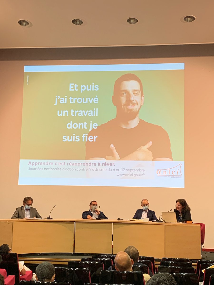 ANLCI_Lyon's tweet photo. Réunion du comité consultatif de l'ANLCI ce jour au siège de la @CFDT. Près de 40 représentants des structures partenaires du GIP pour partager l'actualité,  campagne #jnai2021,  Coopérative des Solutions, renforcement Anlci sur les territoires,  lecture cause nationale, etc. https://t.co/Kqk1yFlDb2