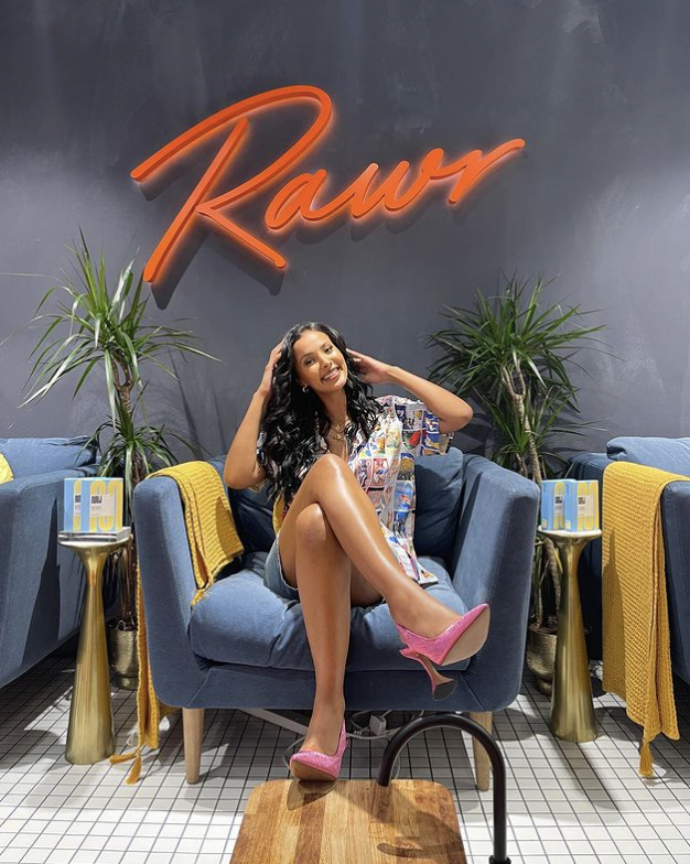 Looks like <a href="/Rawrbeauty_/">Rawr Beauty</a> had an exciting visit from the beautiful <a href="/MayaJama/">Maya Jama</a>  at their flagship Fitzrovia salon here in Rathbone Square last week.

Keep an eye on their socials for some VERY exciting news dropping soon... ✨