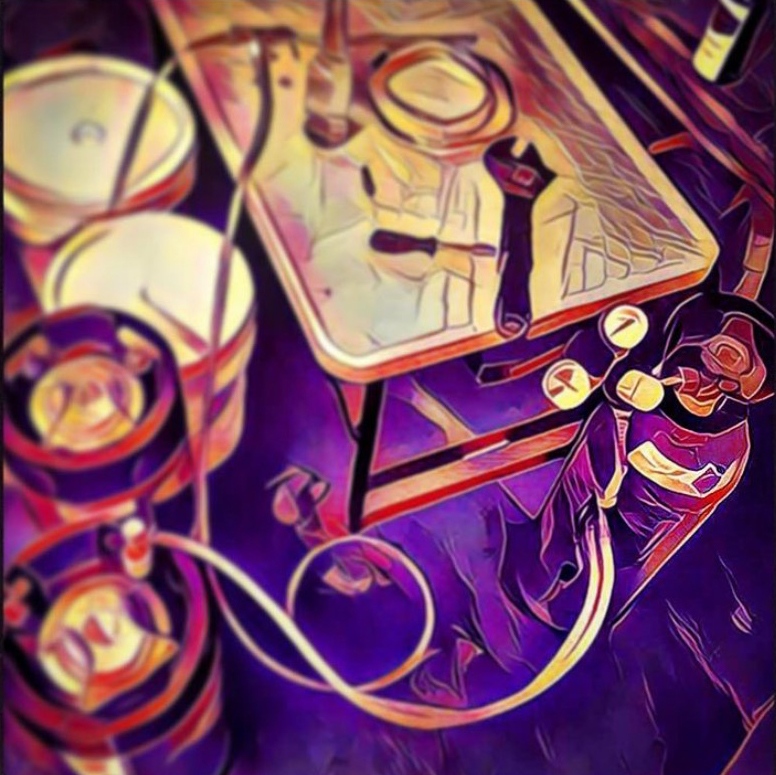 Throwback Thursday!
Did you know, in the early days of Tea North™ we didn't have a big budget and custom built nearly every tool or machine used to make tea? #diy #engineer
.
#drinkteanorth #throwback #throwbackthursday #thursday #entrepreneur #origin #archive #5yearsago #2016
