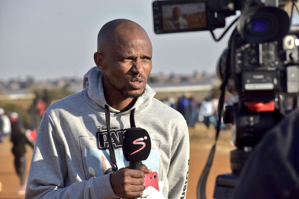 XMGoals4Pads's tweet photo. Happy 30th birthday to the Founder of Xola Mlambo Goals 4 Pads, @Xola_Mlambo_10. May your humility, kind, loving and giving heart be rewarded with many more years of God's glory, love, joy and blessings❤🙏🏾🎂. #Xola10MlamboCares https://t.co/BNhw4DwmlX