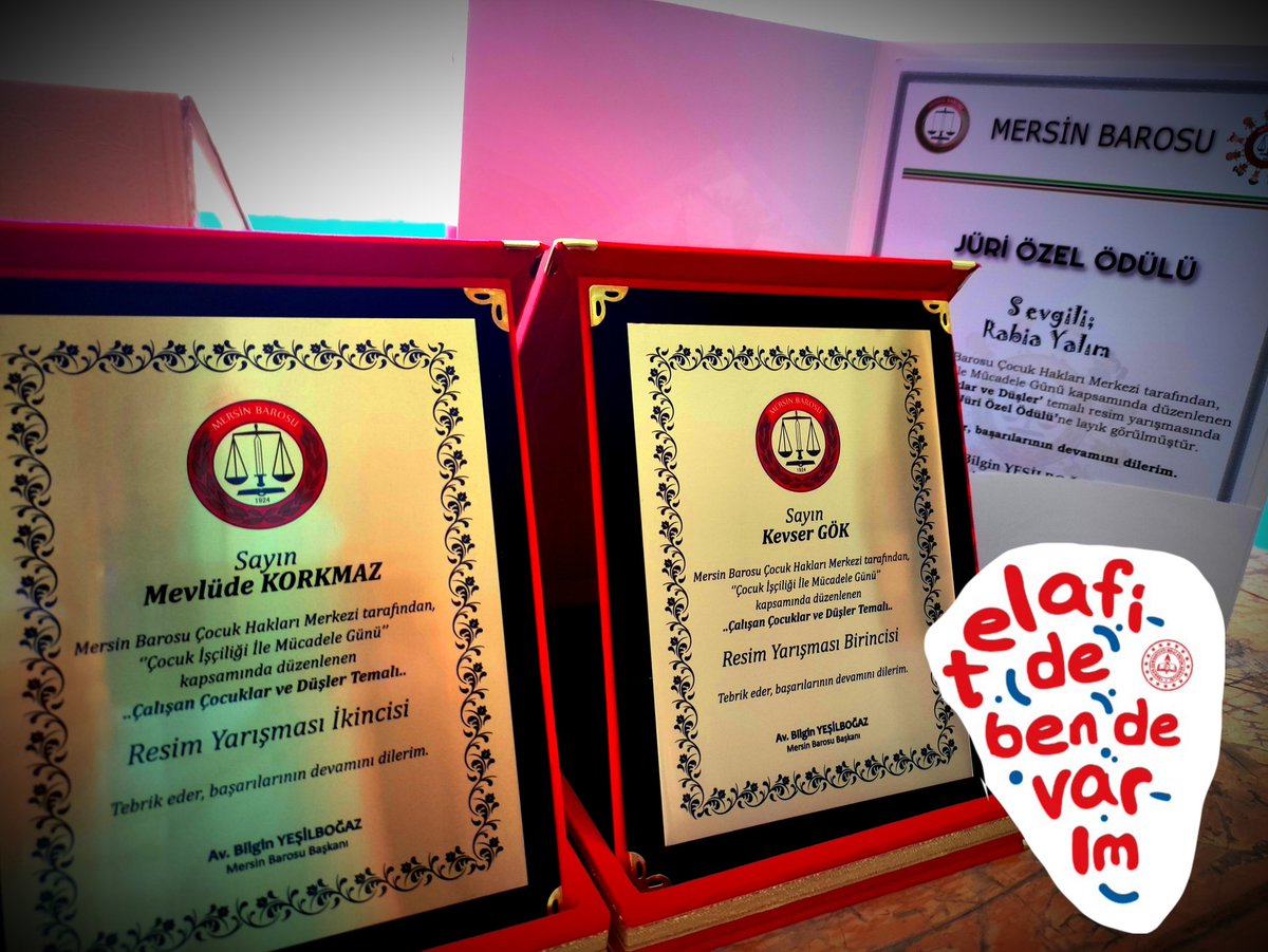 catao33's tweet photo. @MersinBarosu'nun düzenlediği "Çalışan Çocuklar ve Düşler" temalı resim yarışmasında 1.Olan öğrencimiz Kevser Gök,2.Olan öğrencimiz Mevlüde Korkmaz ve Jüri Özel Ödülüne layık görülen öğrencimiz Rabia Yalım'a plaket ve ödülleri takdim edildi.#Telafidebendevarım @tcmeb @AdemKoca46 https://t.co/lhRtmBWQa9