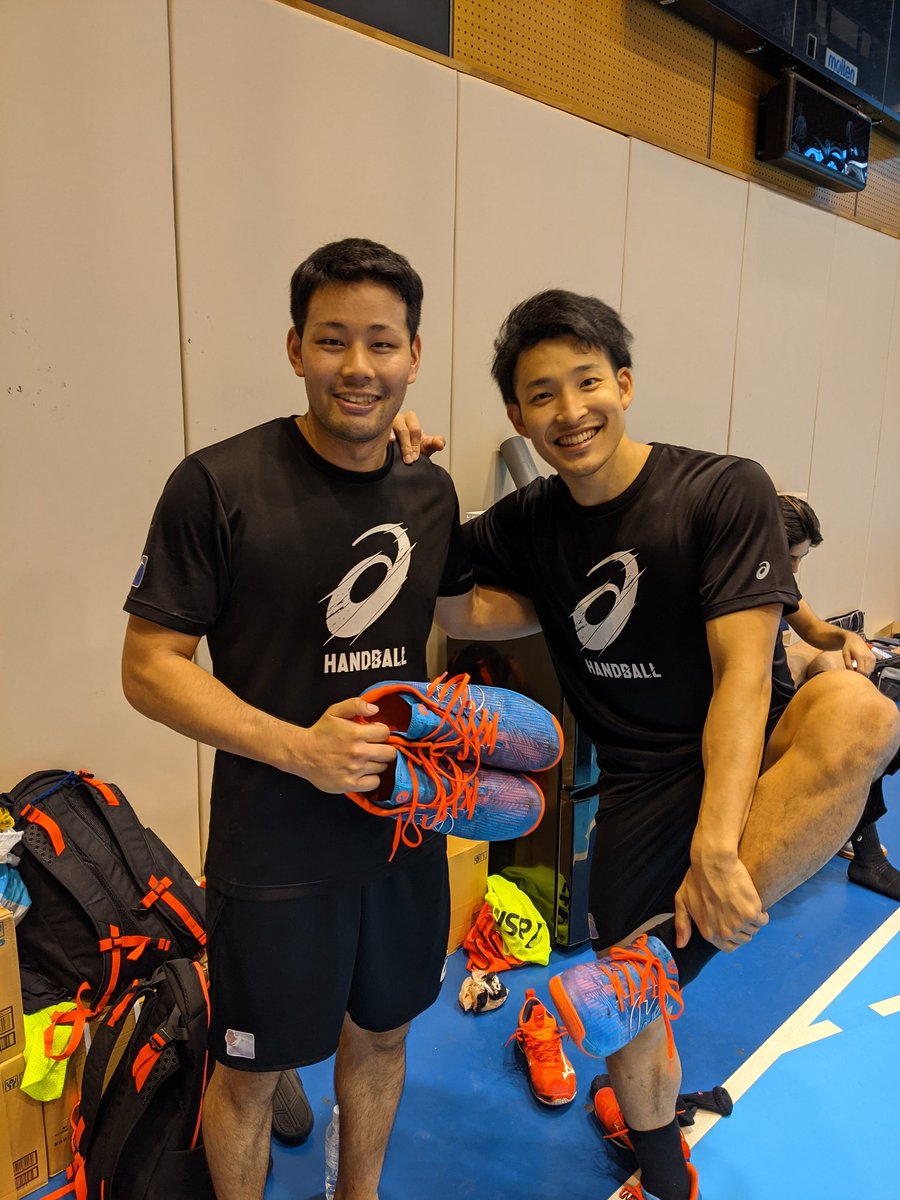 DEMU414's tweet photo. 徳田廉之介選手
#KEMPA
#ATTACKONE
#ブルーレッド
#レノファ https://t.co/v1vkqybFDc