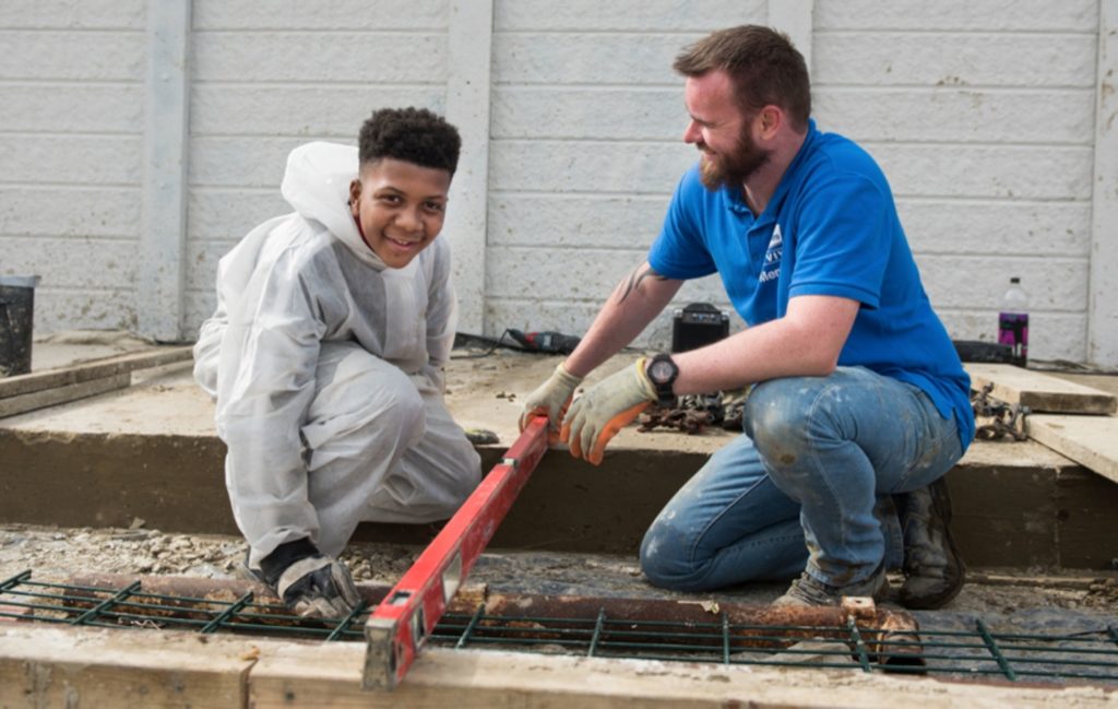 We have partnered with VIY to increase opportunities for young people in your communities. Working in partnership with you, we can assist in providing vocational #trade and #construction skills while volunteering on community projects📚

Read more: bit.ly/3iFADn9