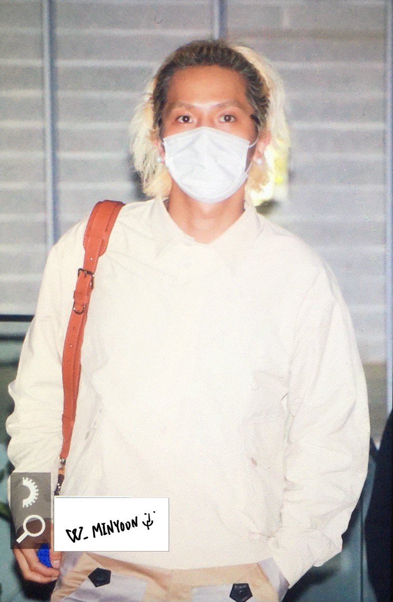 210624 퇴근 

<a href="/official_mino_/">official_mino_</a> 
#WINNER #위너 #송민호 #미노 #songminho #mino #宋旻浩