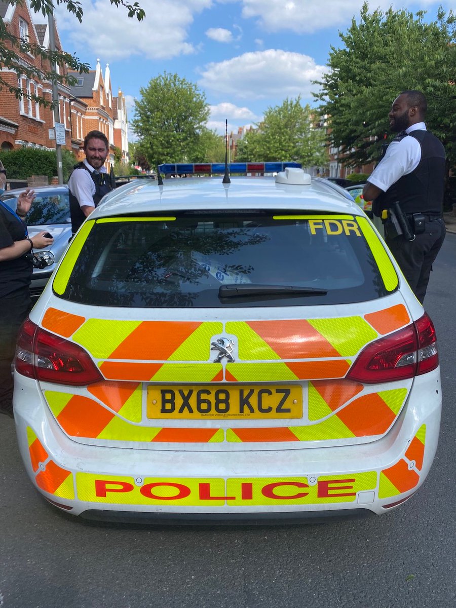 TomGaymor's tweet image. Things I learned on yesterday’s ride a long;

Response policing is organised chaos. Officers often have limited and confusing information and only seconds to act when arriving on scene. It is unimaginably hard at best. 🚓 #SWBCU #RideALong