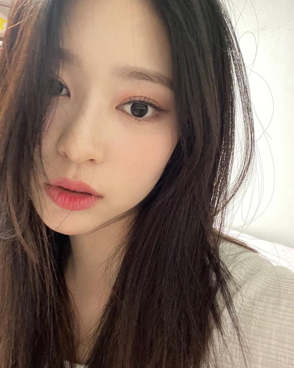dreamin0205's tweet photo. [Minju instagram]
🔗https://t.co/l3EQlYep3u
：minn.__.ju

예쁜 밍밍이 언제나 힘을 줘서 고마워ㅠ
#김민주 #Kimminju #キムミンジュ
@urbanwent_twt https://t.co/PinzyjZOBE