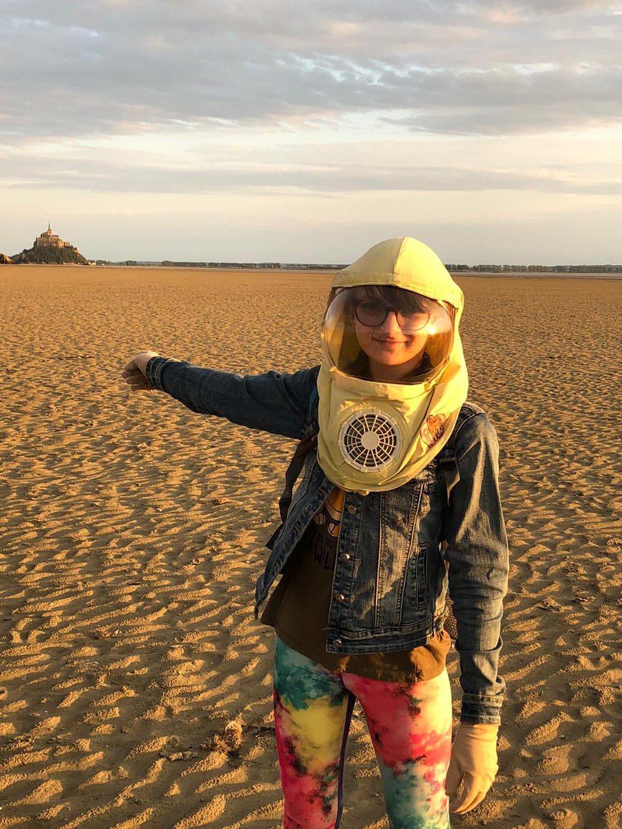 EDLLFrance_Off's tweet photo. @Thom_astro alors je me dis que ce serait carrément la classe si tu devenais le parrain de notre association. On pourrait alors répondre : « Oui et on connaît Thomas Pesquet! ». Pour une fois, notre maladie serait un super avantage !! Profites bien de ton voyage ! Olympe, 12 ans https://t.co/XgqEdLq6QH