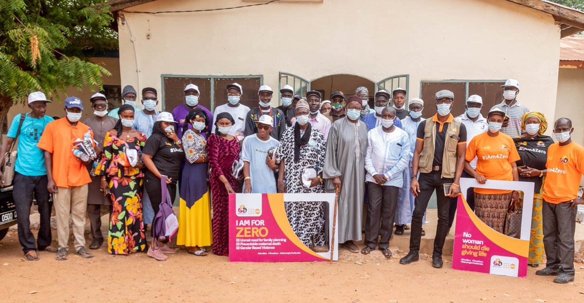 UNFPATheGambia's tweet photo. Opinion leaders are key in advancing #GenderEquality #SRH &amp; #EndingGBV in #Gambia

Read more on @UNFPATheGambia Representative @kunleaden's recent engagement with the Governor &amp; community leaders in NBR: https://t.co/Z9r0HHGFe9

 #DeliveringForTheGambia | #ThreeZeros | #IAm4Zero https://t.co/8s8rUiAgsz