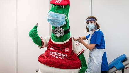 Over 18 and not had your first vaccine yet? 

Head down to Emirates Stadium between 8am-8pm from tomorrow for their 4-day Pfizer vaccine event. 

You do not need to be registered with a GP.

⬇️ RT &amp; share: 
orlo.uk/KKHcF