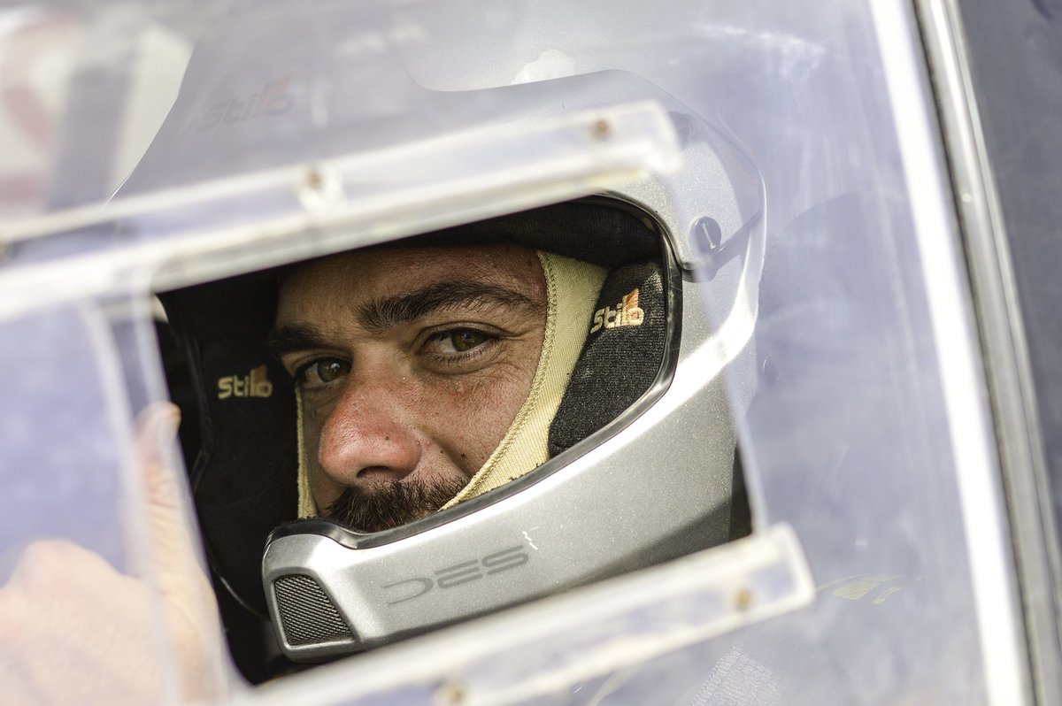 BilbaoRally's tweet photo. ¡FELIZ DÍA DEL PILOTO!🚗💨💨

Hoy, 24 de junio, celebramos el Día Nacional del Piloto, en recuerdo al nacimiento de Juan Manuel Fangio, el quíntuple Campeón Mundial de Fórmula 1.  ¡Muchas felicidades! ¡Feliz día Esteban! https://t.co/UXZthLxuvM