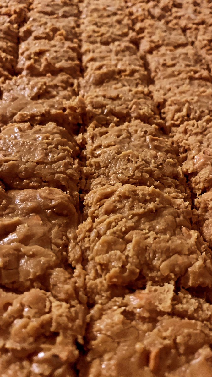 biteme_by_alifarachey (@biteme_by_ar) on Twitter photo 