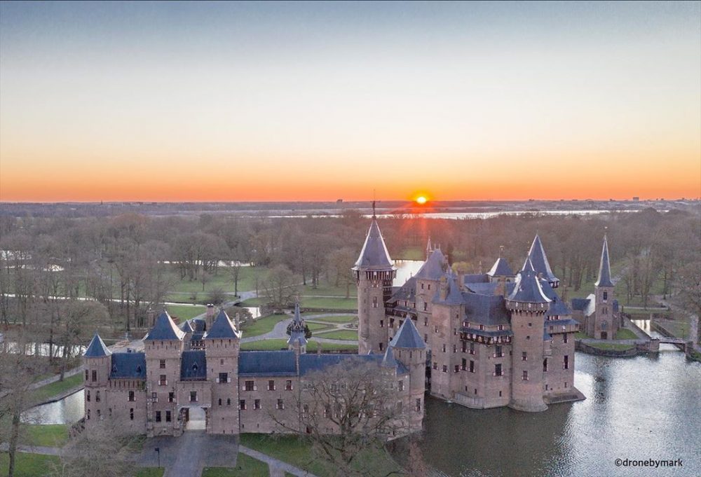 dronestools's tweet photo. Great, huh?

#Sky #Water #Sunset #Morning #Aerialphotography #Photography #Evening #Castle #Landscape #Reflection
#droneframe #dronespain #droneespaña #dronerussia #droneisrael #dronemorocco #droneportugal https://t.co/SXDKMCEcbf