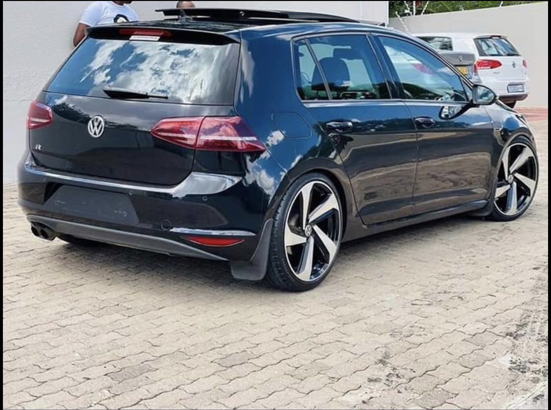 GabrielKapiya's tweet photo. Car for sale.
N$ 180 k
0814648248
Kindly RT https://t.co/vDHkISuiJX
