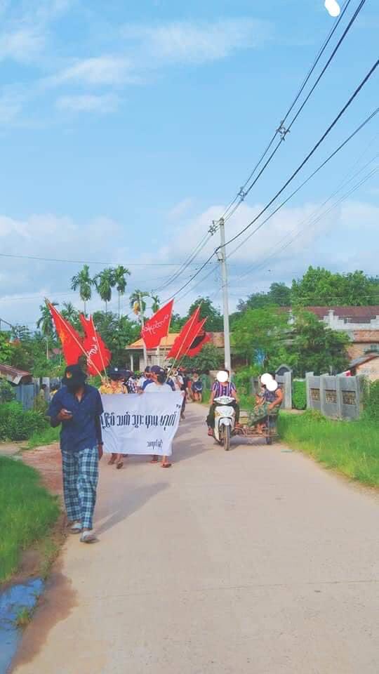 klatpri's tweet photo. Protest against the military dictatorship took place on the evening of June 24 in Thayet Nakhok Village, Thayet Chaung Township.
#AuspiceRefugees #WhatsHappeningInMyanmar #June24Coup #MilkTeaAlliance https://t.co/fw4xLFFvVR