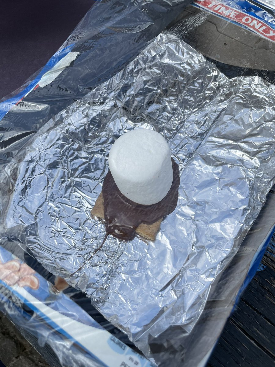 Andrea Powell tweet media