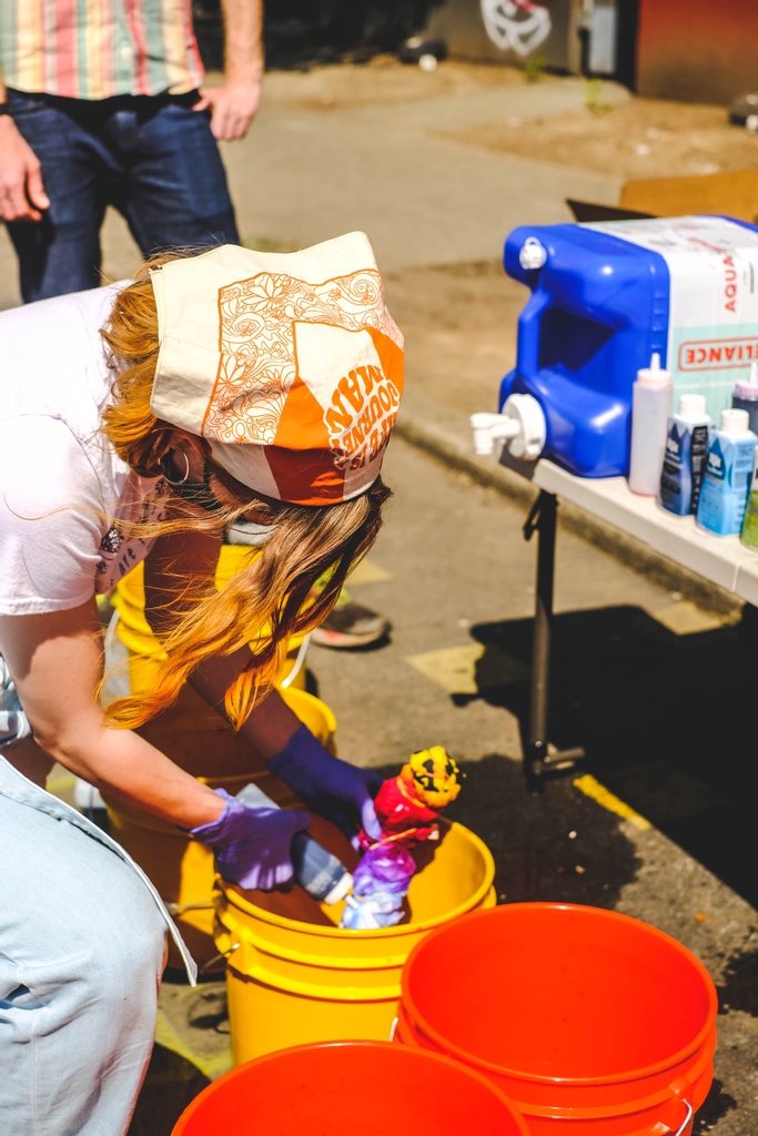 When it heats up, how do you cool down? We're on a tie-dye in the sun kind of vibe ☀️ always better with the Good Stuff!

#LifeIsAJourneyMan