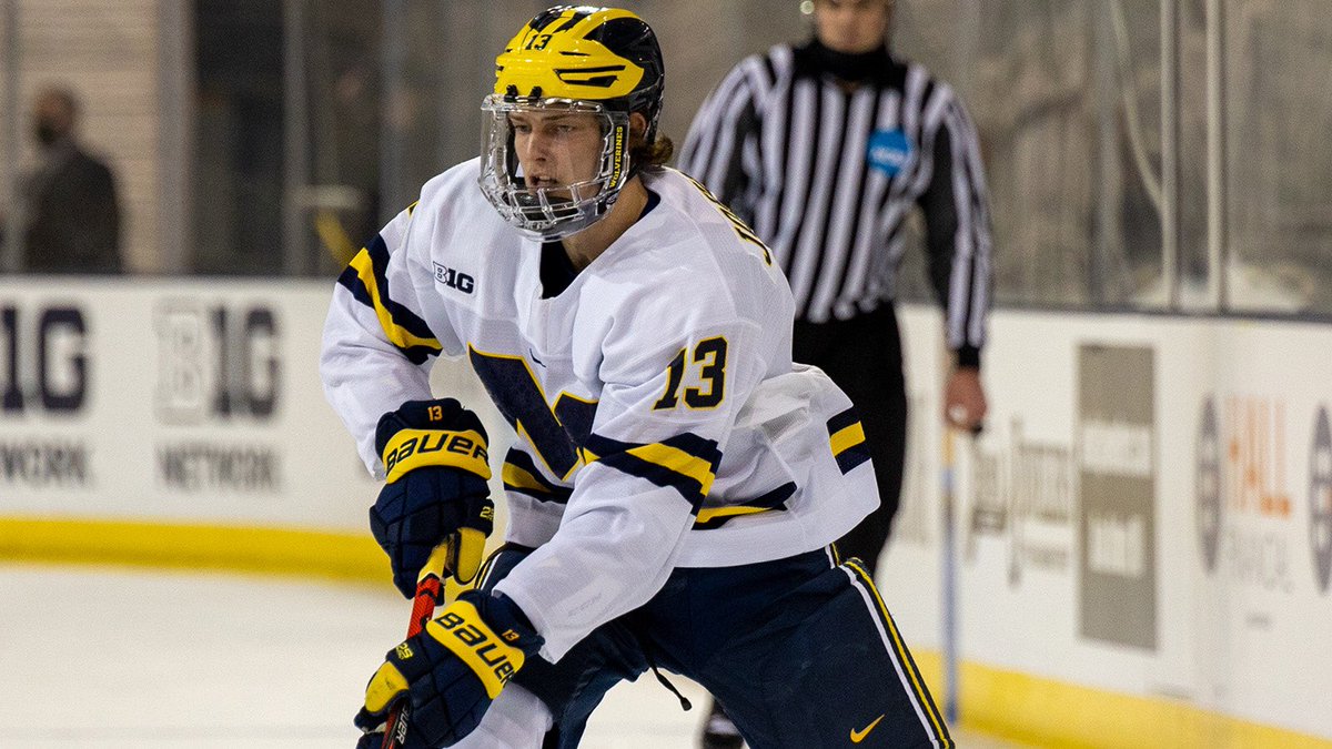 TSNHockey's tweet image. #DraftCentre PROFILE - Kent Johnson grew up a huge #Canucks fan and may be in position to create some special moments for younger Canucks followers: tsn.ca/1.1659673

#TSNHockey