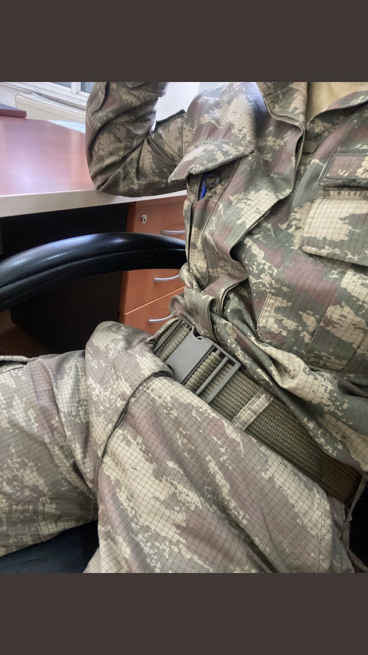 TÜRK PORNO BULGE on X: Asker bulgeleri çoğalmaya başladı 🥰❤️😍  t.co7cVue4NHmv  X