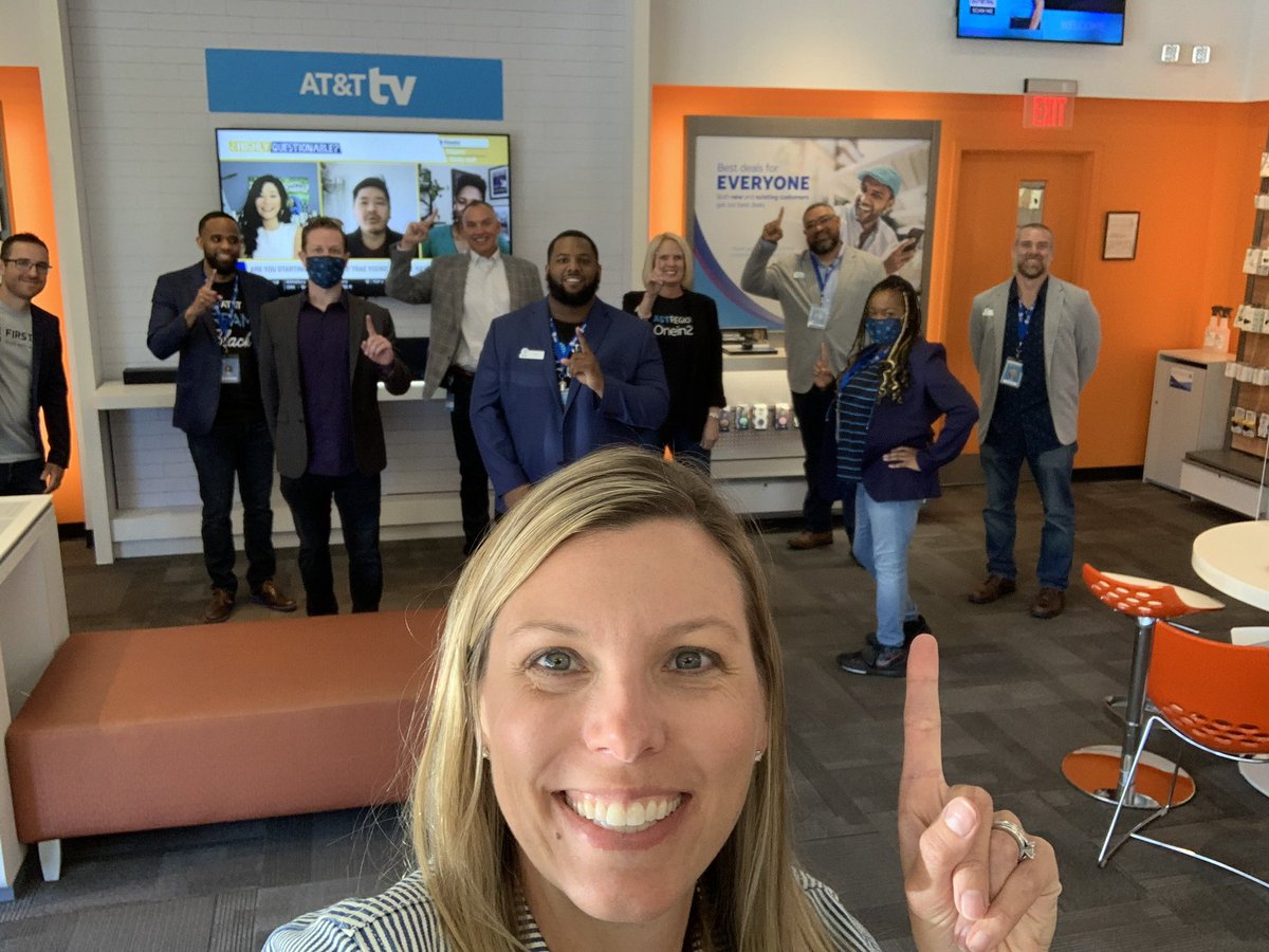 Awesome visit here at Burlington Store! Not only do we have @_Shelley_G , @BrianWest_OHPA @ElleNonnemacher and @realmccoy1988 here! We are Celebrating one of @OHPA_TeamOVO best getting promoted to ARSM in OHPA @MaeshackTim #Lifeatatt