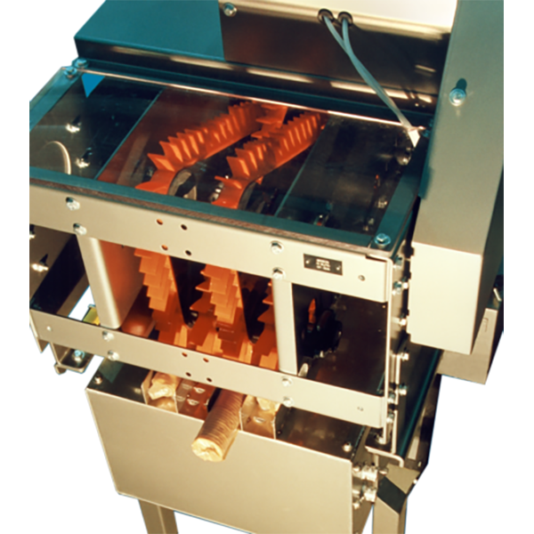 DillinAutomatio's tweet photo. Overhead Metering Belts are ideal for products with a low profile that are difficult to grip on its sides. Our Overhead Metering Belts are used to meter or control the rate of flow of your products according to your system demands.

https://t.co/wtkK7DrHQA https://t.co/z3XPyWpdOb