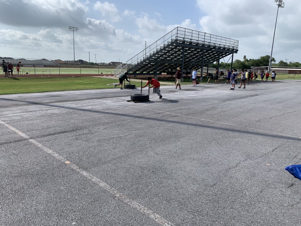 Los Cuates Athletics (@cuatesathletics) on Twitter photo Los Fresnos Middle Schools getting after this morning at strength and conditioning camp. <a href="/LibertyAthlete/">Liberty Memorial Athletics</a> <a href="/ResacaAthletics/">Resaca Gators Athletics</a> Los Fresnos Middle Schools getting after this morning at strength and conditioning camp. <a href="/LibertyAthlete/">Liberty Memorial Athletics</a> <a href="/ResacaAthletics/">Resaca Gators Athletics</a>