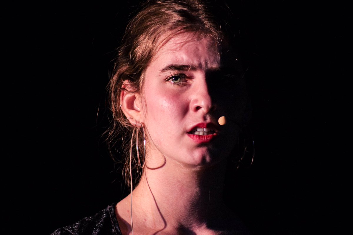 KewHouseDrama's tweet image. There are no words to express how amazed and grateful we are to these talented young performers who gave their all in the Senior Summer Showcase #ProudTeacher #KewHouseCreativity #KewHouseLovesTheatre