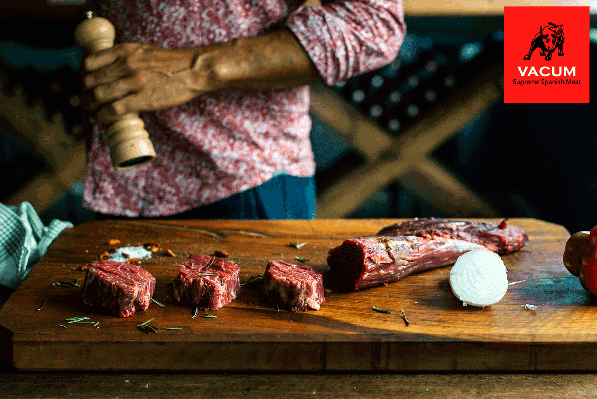 _Vacum_'s tweet photo. #Vacum #VacumCarnes #CarnesDeLujo #DryAged
En Vacum nuestros productos cárnicos de vacuno de razas españolas rústicas, una de las carnes más apreciadas y exclusivas del mundo.
Compra aquí la mejor carne de España 🛒🛍 https://t.co/Ji0SqUGGhz https://t.co/ykmn8EVTzI