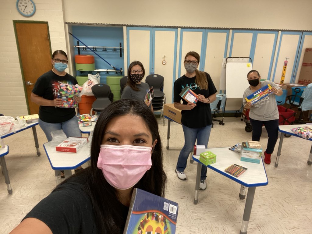 Storytime STEM Camp prep at Austin Elementary! So excited to blend literacy with the sciences for our amazing <a href="/HarlingenCISD/">HCISD</a> students! #HCISDlibraries #STEM #BeyondtheBell