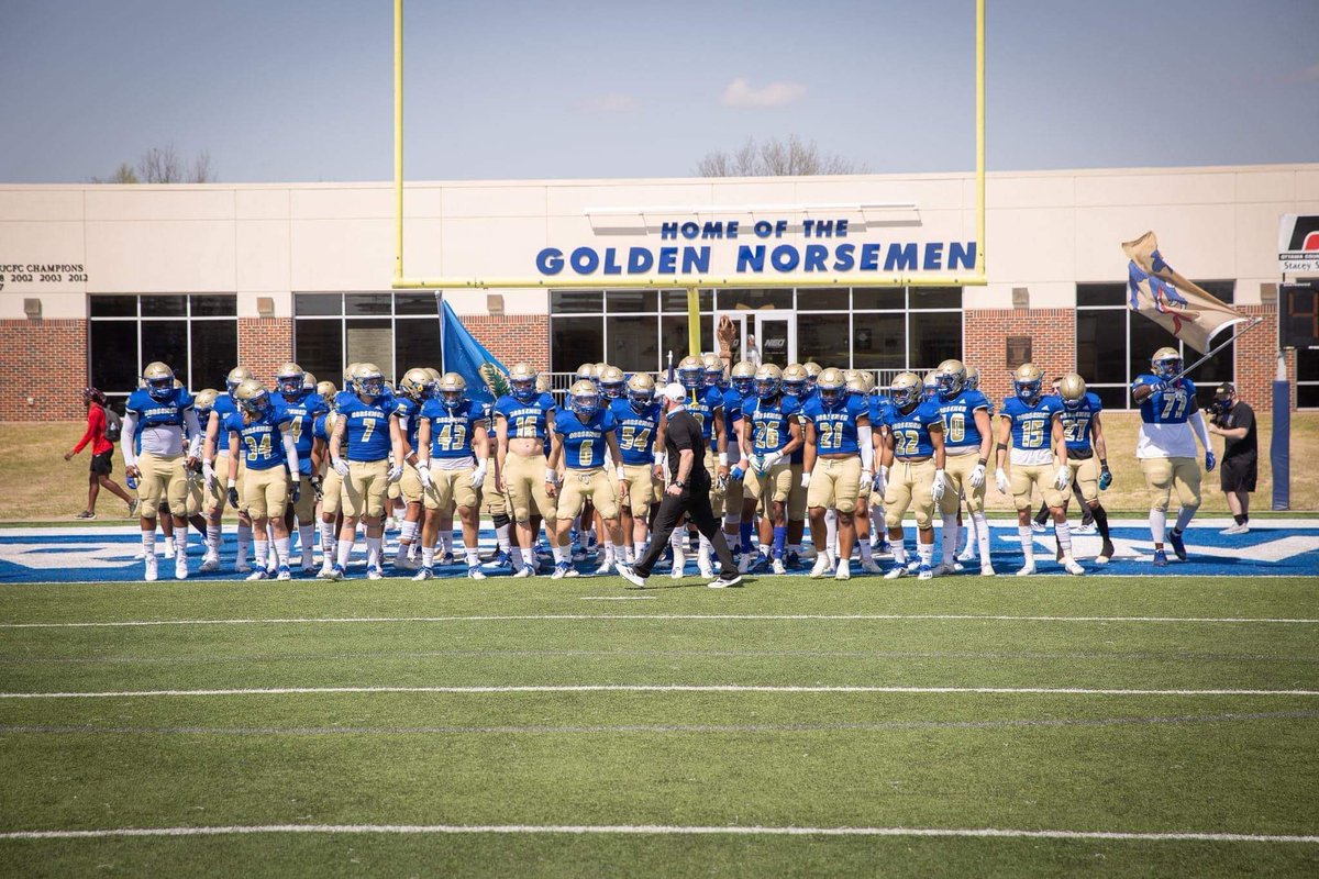 quintevin7's tweet image. Betting on myself and doubling down.. 😈 with that being said I will be staying home and continuing to trust the juco process 🙏 bag time baby 🎒💯 @CoachCrissup