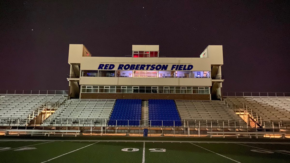 quintevin7's tweet image. Betting on myself and doubling down.. 😈 with that being said I will be staying home and continuing to trust the juco process 🙏 bag time baby 🎒💯 @CoachCrissup