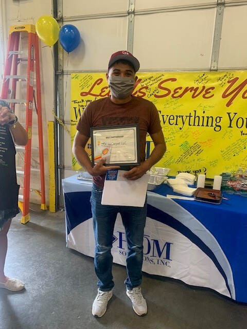 Shout out to these install crews below that received awards this morning at the Denver Service Center Breakfast! You guys are awesome and thank you for all your hard work you guys rock!!!!! 
#thursdaymorning 
#celebration 
#Awards