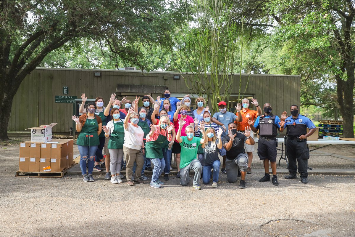 Looking for a way to get plugged in and volunteer? Great news! ECHOS has secured 3 summer Food Fair deliveries for Houstonians who are hungry and in need - that means they need 20+ volunteers to help! If you are interested, click here to register:  
echos.volunteerlocal.com/volunteer/?id=…