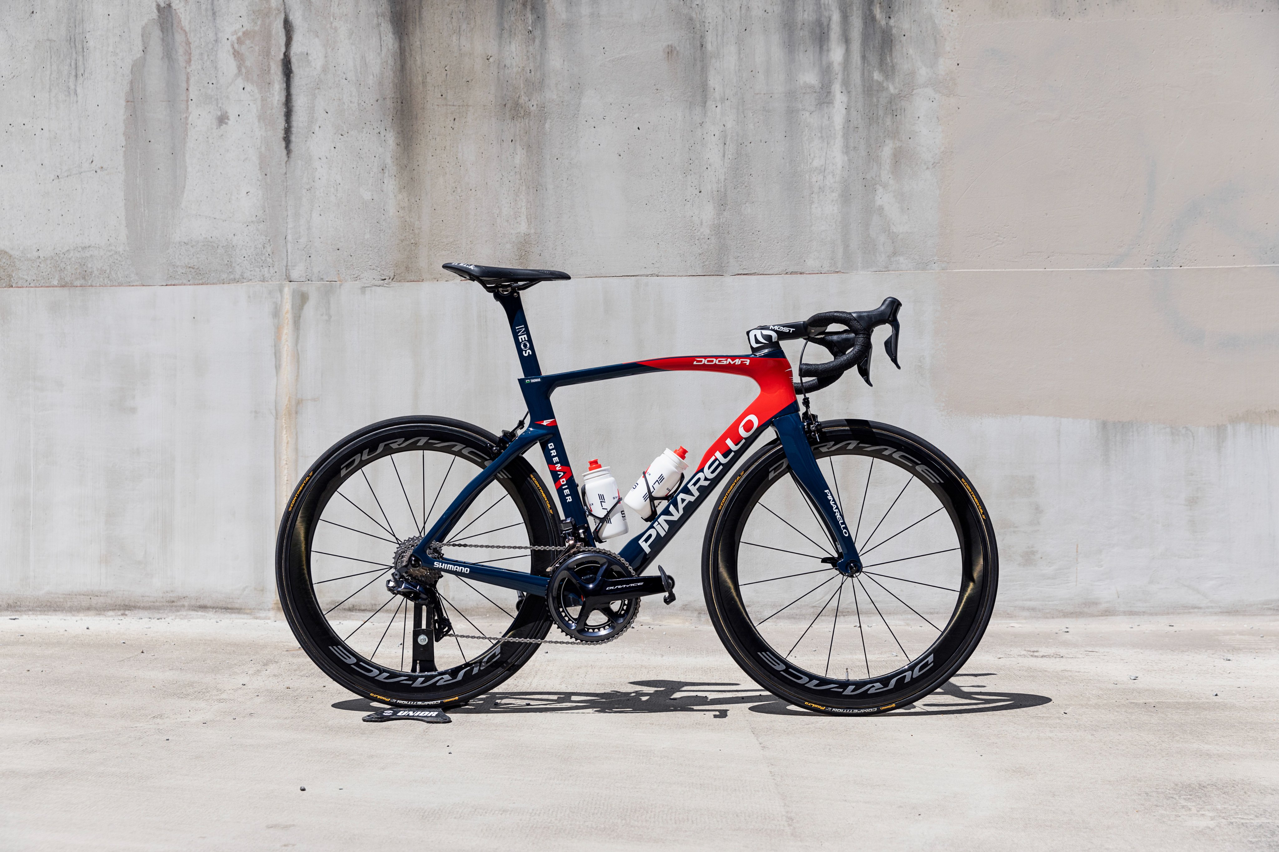 pinarello dogma f14 2021